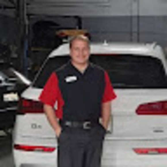 Meet your Posher, Darren - Picture 1 of 1